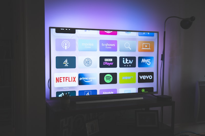 Nordic IPTV på alla enheter – Smart-TV, Fire TV Stick, mobil och surfplatta